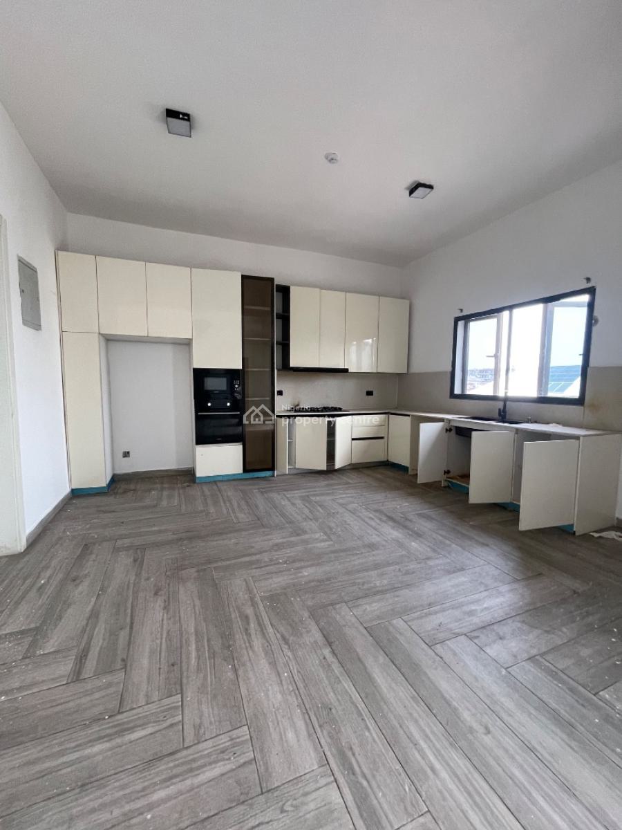 4 Bedroom Terrace, Lekki Phase 1, Lekki, Lagos, Flat / Apartment for Rent