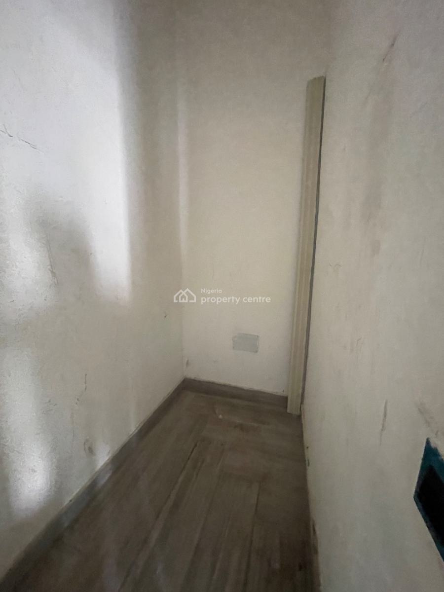 4 Bedroom Terrace, Lekki Phase 1, Lekki, Lagos, Flat / Apartment for Rent
