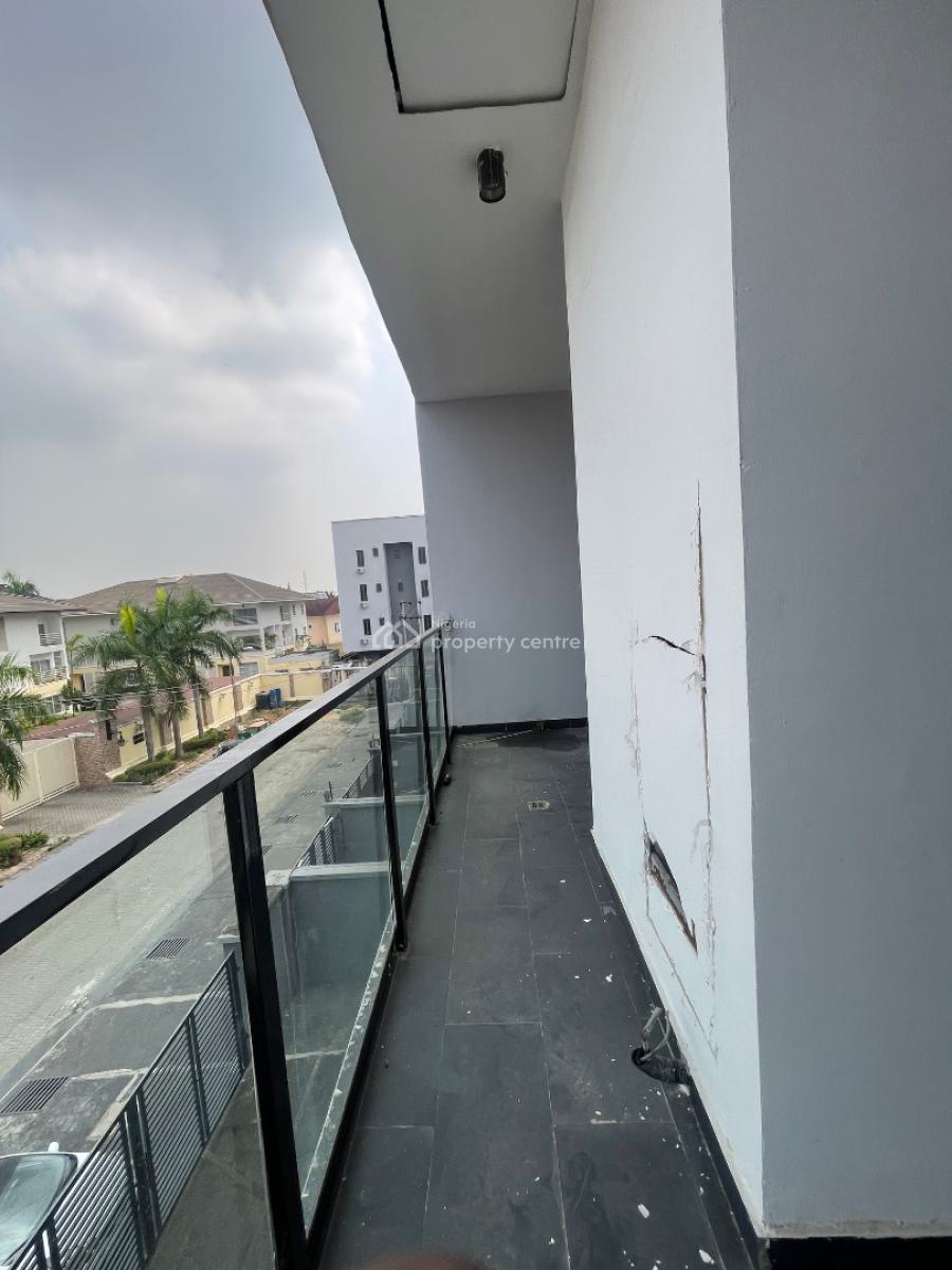 4 Bedroom Terrace, Lekki Phase 1, Lekki, Lagos, Flat / Apartment for Rent