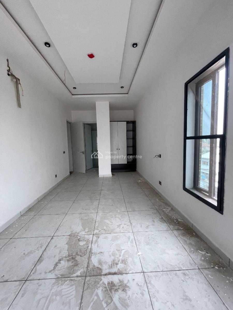 4 Bedroom Terrace, Lekki Phase 1, Lekki, Lagos, Flat / Apartment for Rent