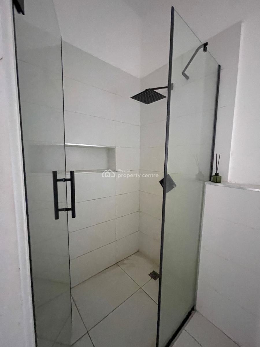 4 Bedroom Terrace, Lekki Phase 1, Lekki, Lagos, Flat / Apartment for Rent