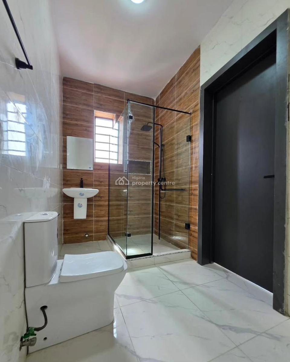 4 Bedrooms Semi Detached House with Bq, Chevron, Lekki, Lagos, Semi-detached Duplex for Sale