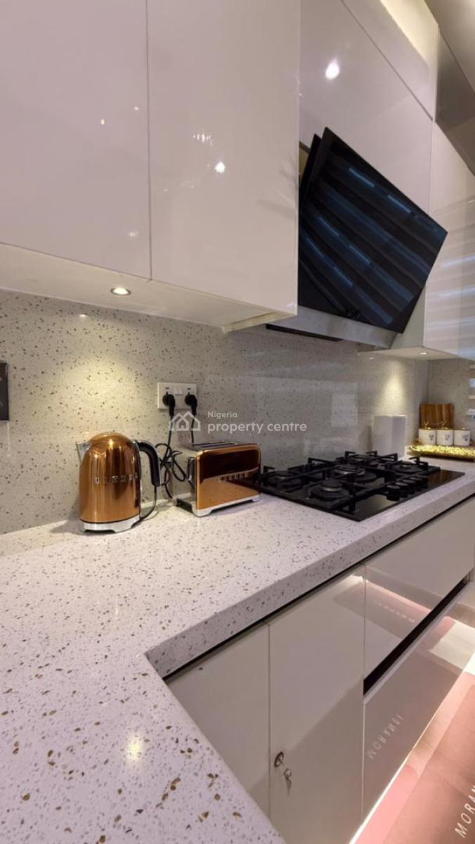 Lovely Two Bedroom Apartment, Lekki Phase 1, Lekki, Lagos, House Short Let