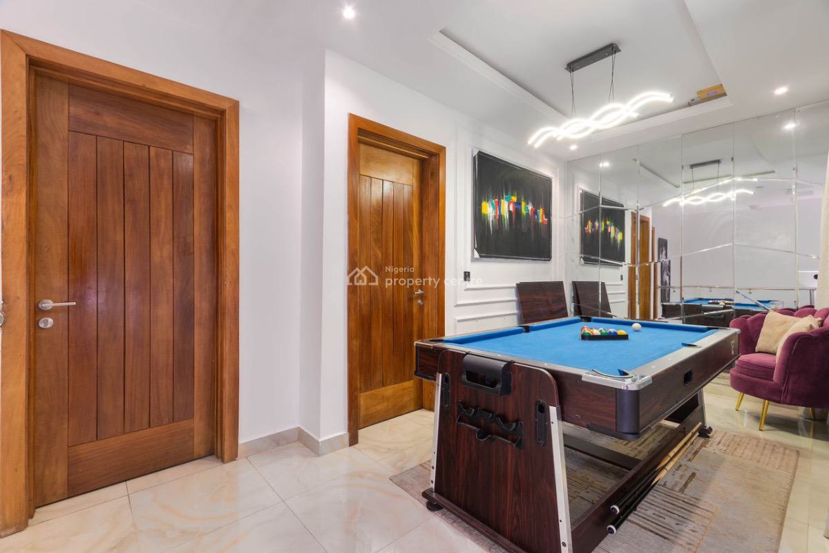 Luxury 2 Bedroom Apartment, Lekki Phase 1, Lekki, Lagos, Flat / Apartment Short Let