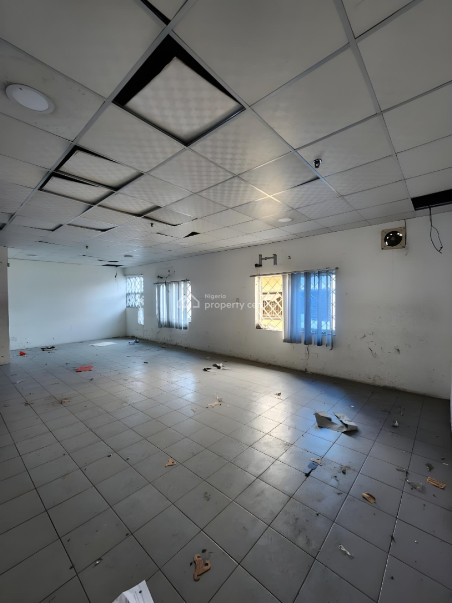 Commercial Letting Spacious Storey Commercial Building, Surulere, Lagos, Commercial Property for Rent