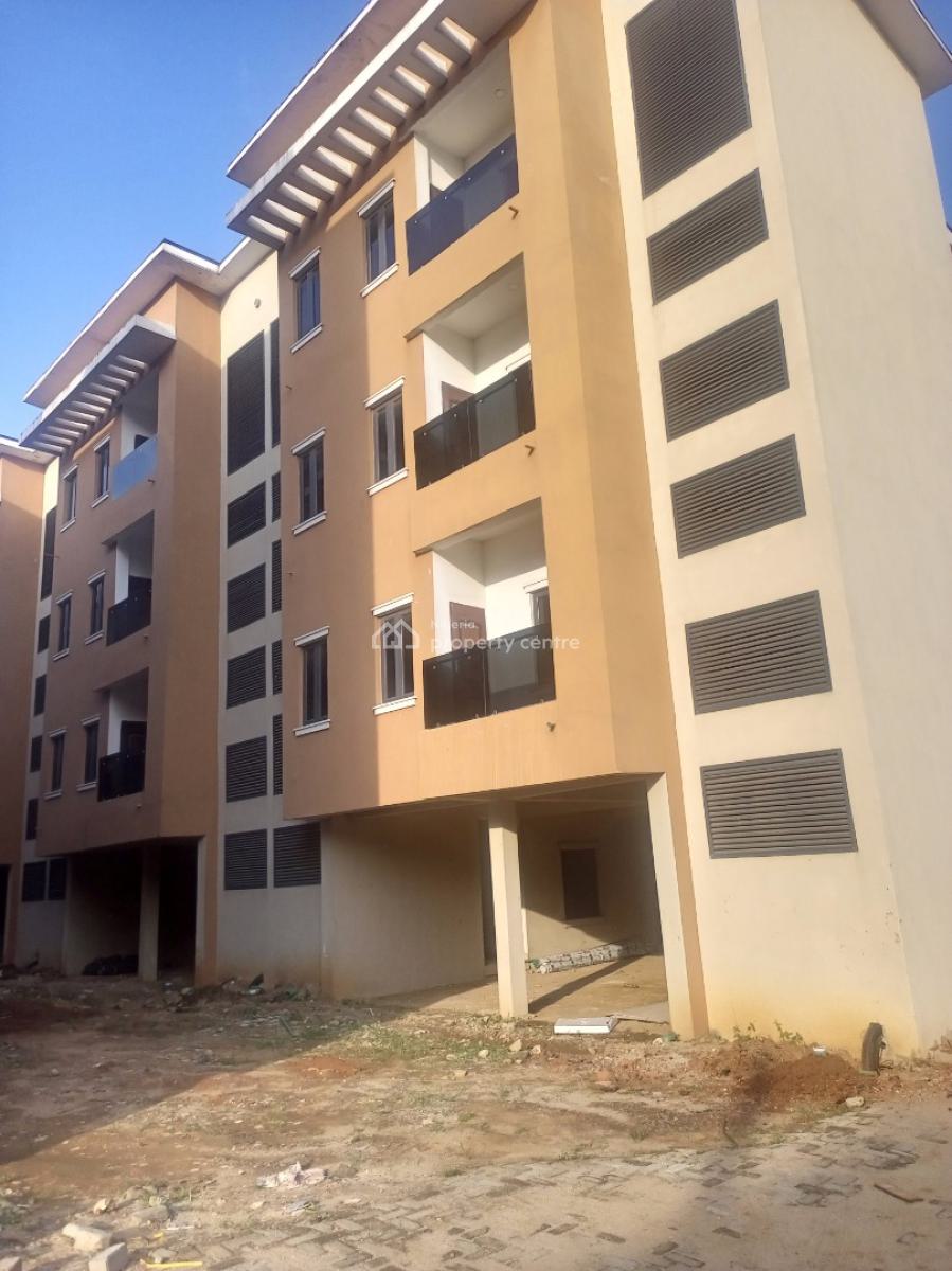 3 Bedroom Flats with Servant Quarters, Mobolaji Bank Anthony Way,, Ikeja, Lagos, Flat / Apartment for Sale