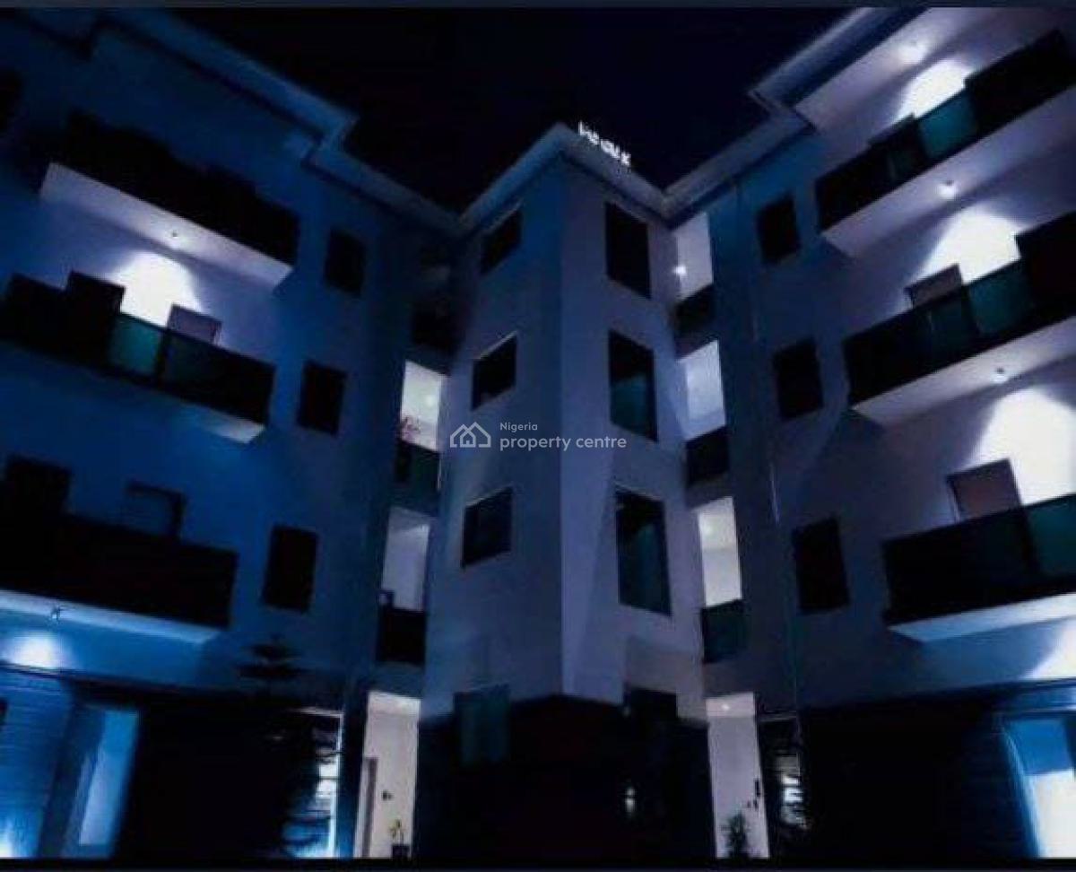 a Fully Functional Hotel, Garki, Abuja, Hotel / Guest House for Sale