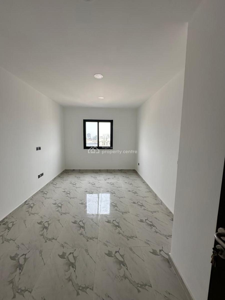 Luxury 3-bedroom Apartment with Bq., Ikoyi, Lagos, Flat / Apartment for Rent