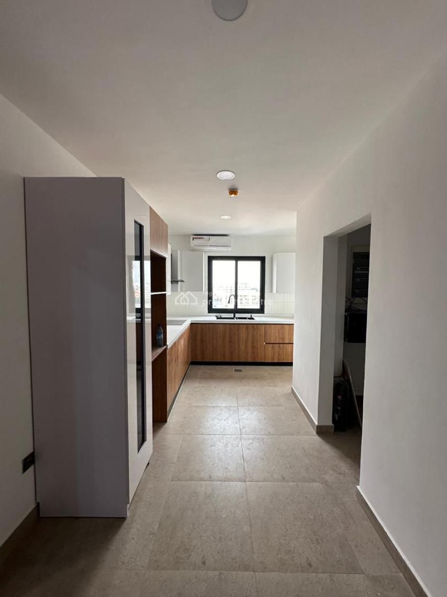 Luxury 3-bedroom Apartment with Bq., Ikoyi, Lagos, Flat / Apartment for Rent