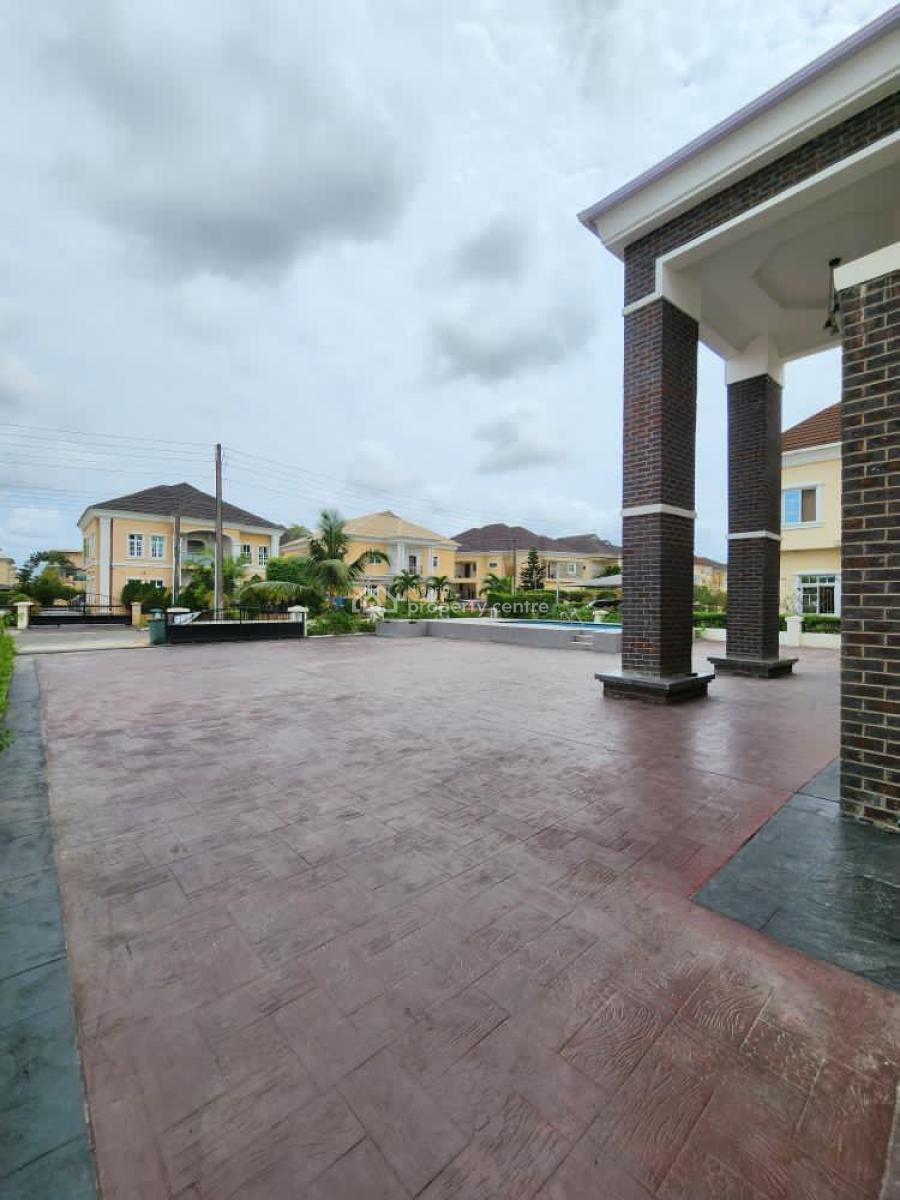 Northen Foreshore Chevron Lekki Luxurious Duplex with Swimming, Northern Foreshore Estate Chevron Drive, Lekki, Lagos, Detached Duplex for Sale