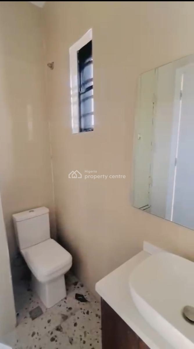 a Luxuriously Built 2 Bedroom Apartment with Bq, Furo Ezimora, Lekki Phase 1, Lekki, Lagos, Flat / Apartment for Sale