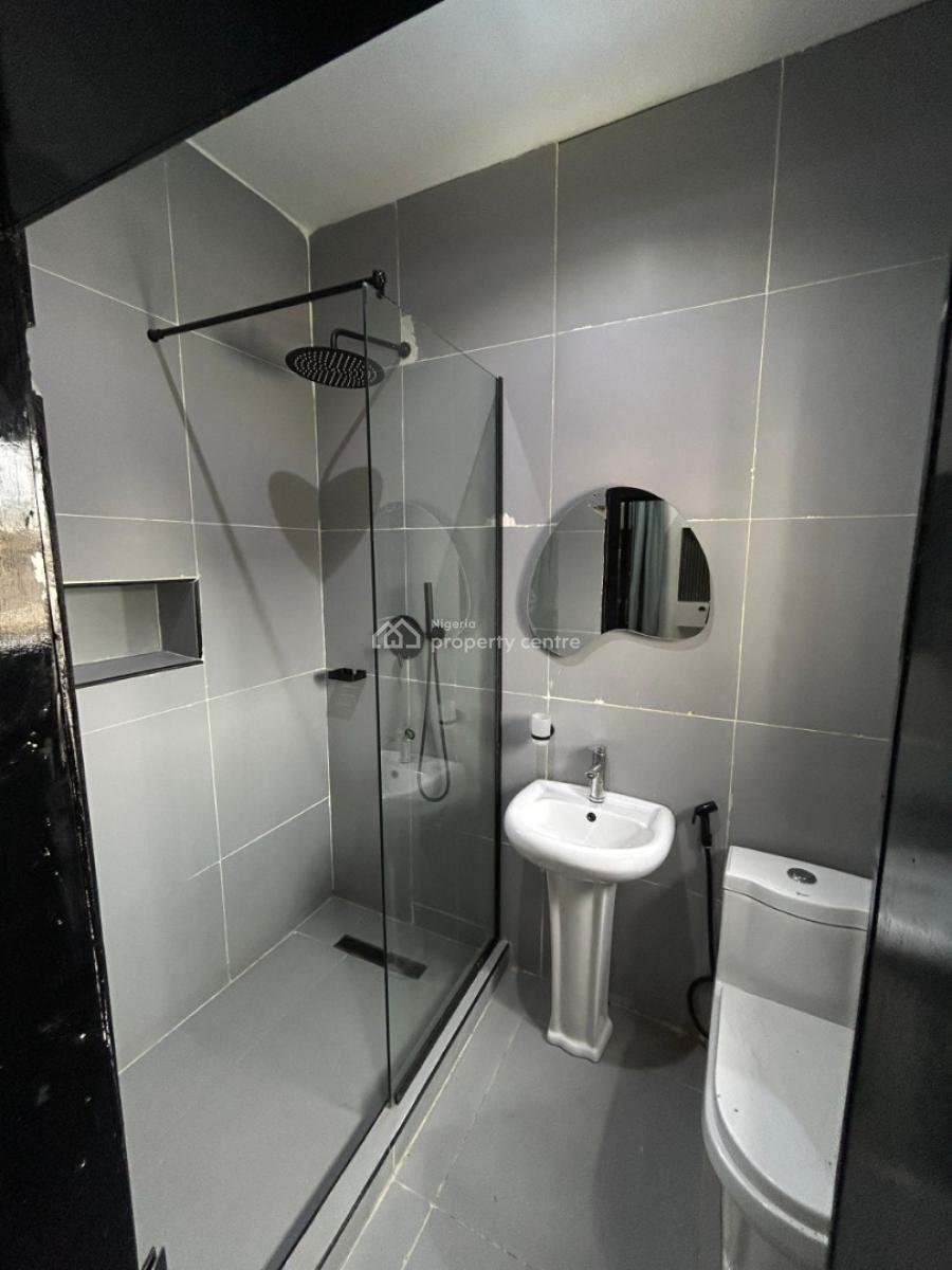 Nicely Furnished 2 Bedroom Apartment, Victoria Island (vi), Lagos, Flat / Apartment Short Let