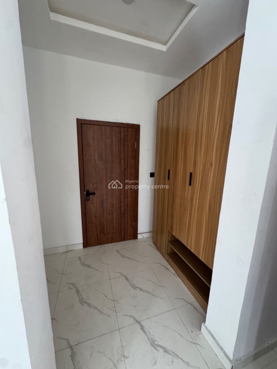 Brand New Luxury 2 Bedroom Duplex with Bq, 23 Peace Court Estate Close Abraham Adesanya Lekki, Ajah, Lagos, House for Rent