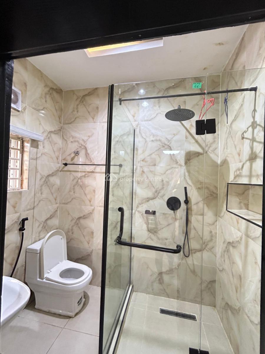 Nicely Furnished 2 Bedroom Apartment, Victoria Island (vi), Lagos, Flat / Apartment Short Let