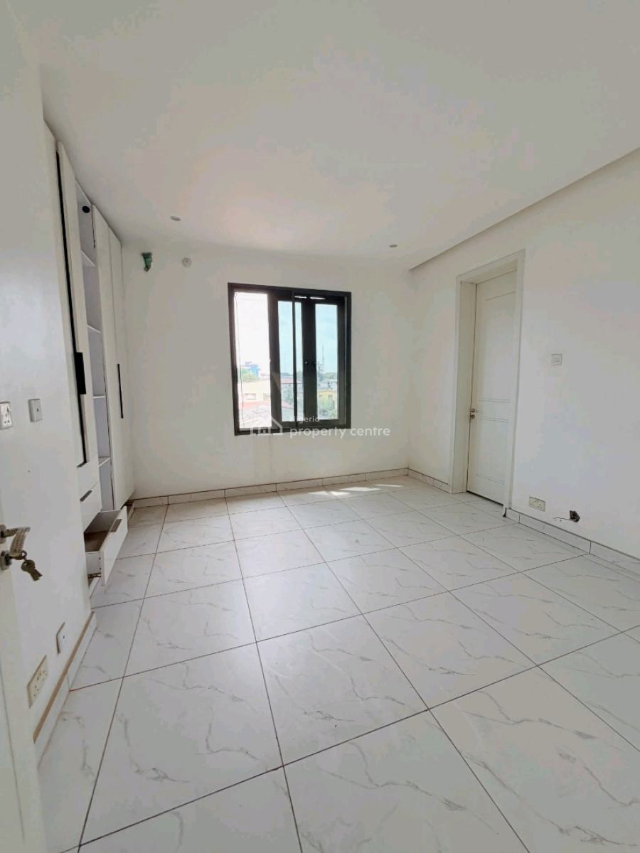Newly Built 4 Bedroom Terrace Duplex, Obanikoro, Shomolu, Lagos, House for Sale
