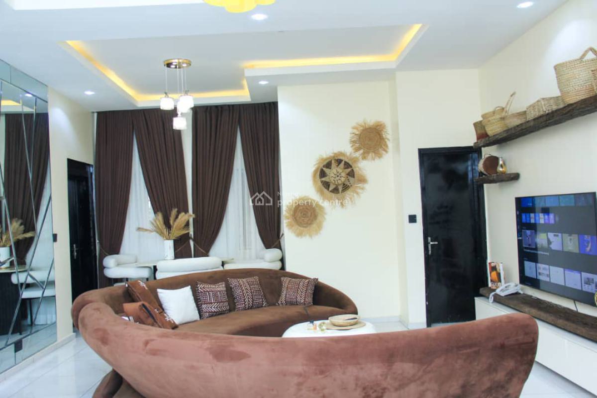 Nicely Furnished 3 Bedroom Apartment, Victoria Island (vi), Lagos, Flat / Apartment Short Let