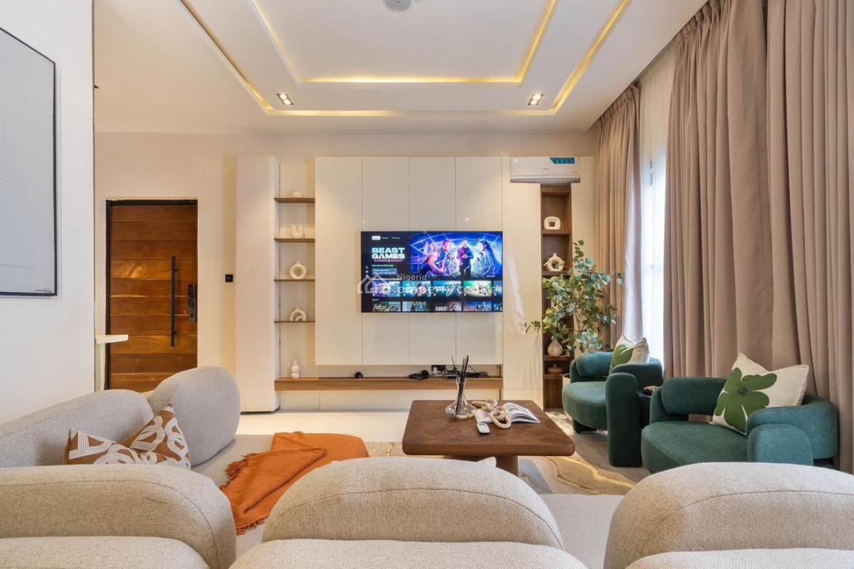 3 Bedroom Terrace with Cinema + Pool + Gym Netflix, Fast Wifi, 24/7 Li, Lekki Phase 1, Lekki, Lagos, Flat / Apartment Short Let