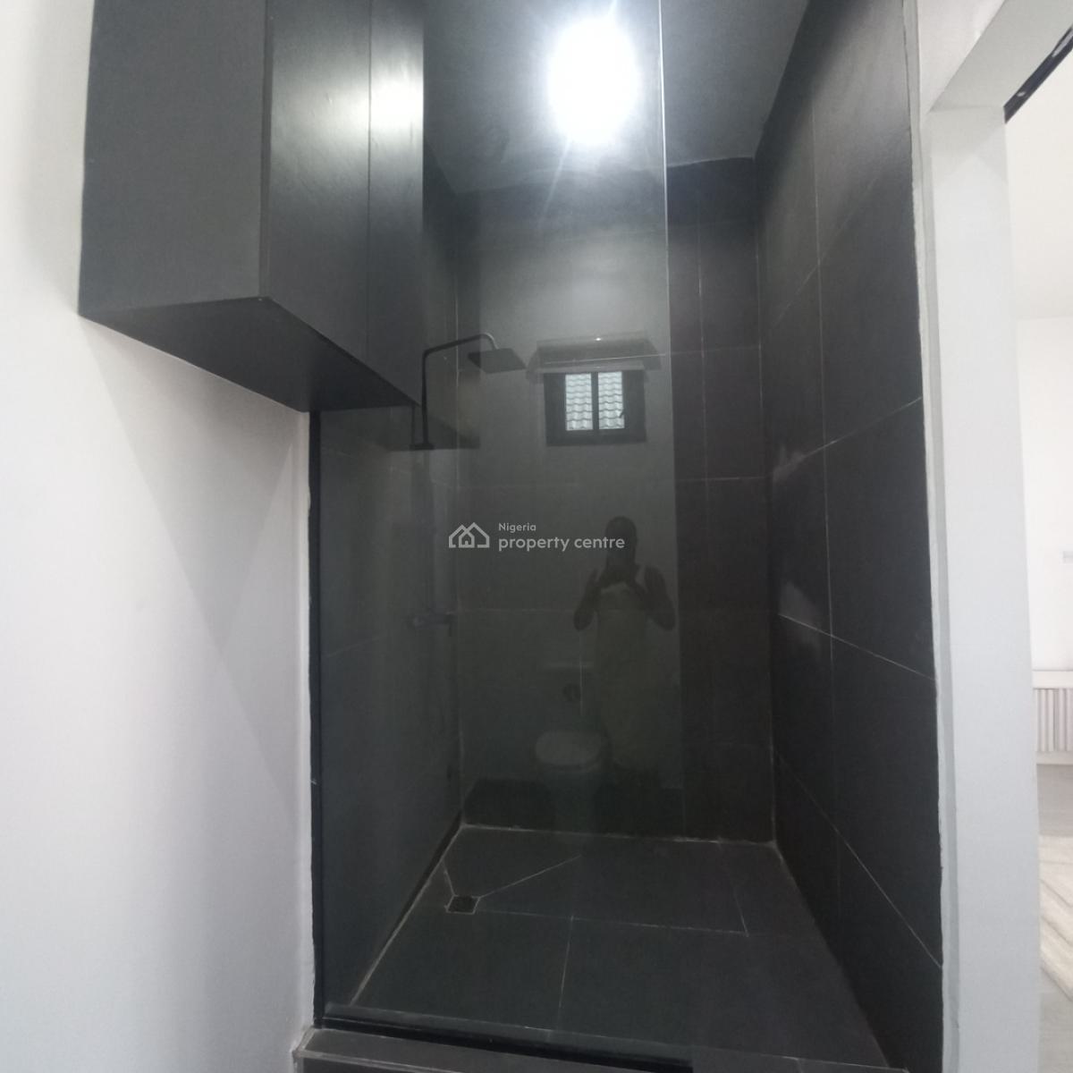 Exquisite 2 Bedroom Apartment with Pool and Elevator, Ikate, Lekki, Lagos, Flat / Apartment for Sale