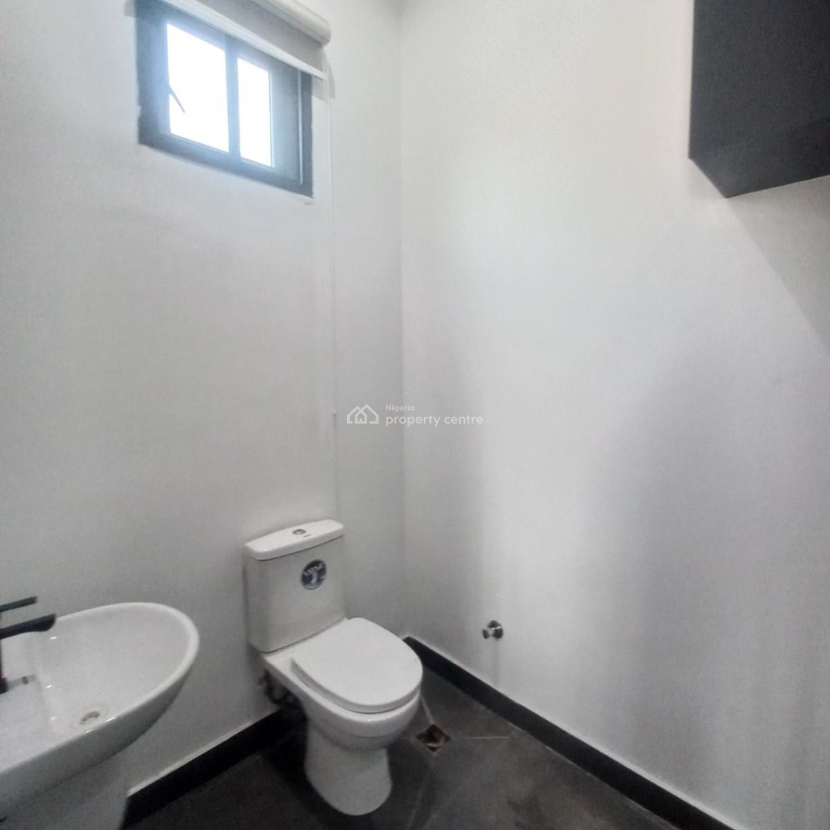 Exquisite 2 Bedroom Apartment with Pool and Elevator, Ikate, Lekki, Lagos, Flat / Apartment for Sale