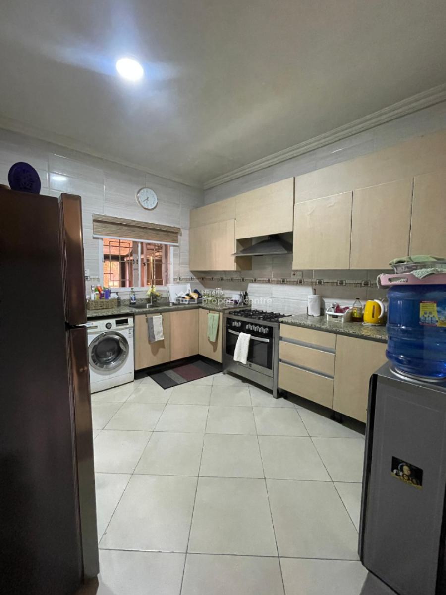 Beautiful 3 Bedroom Terrace Duplex, Estate, Ikate, Lekki, Lagos, Terraced Duplex for Rent