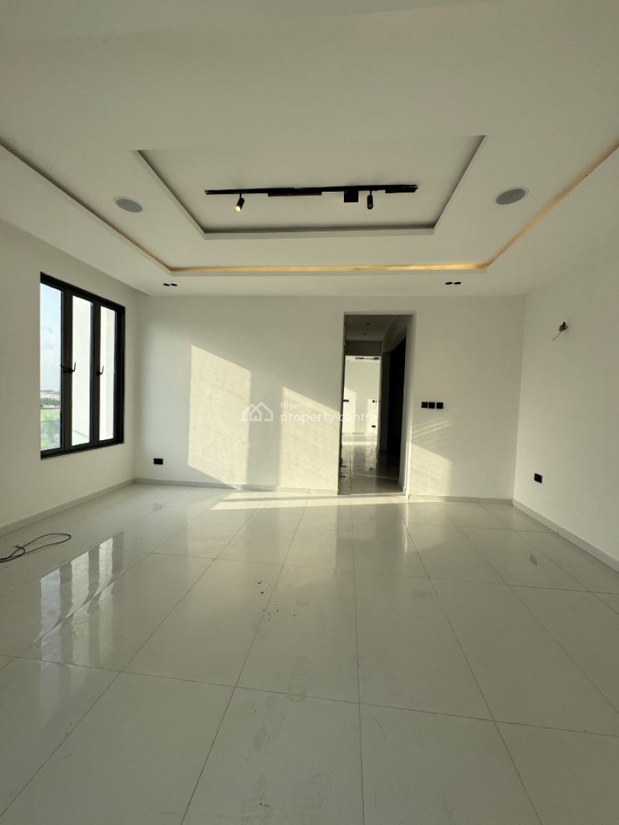 5bedrooms House in Cowrie Creek Lekki, Ikate, Lekki, Lagos, Semi-detached Duplex for Sale