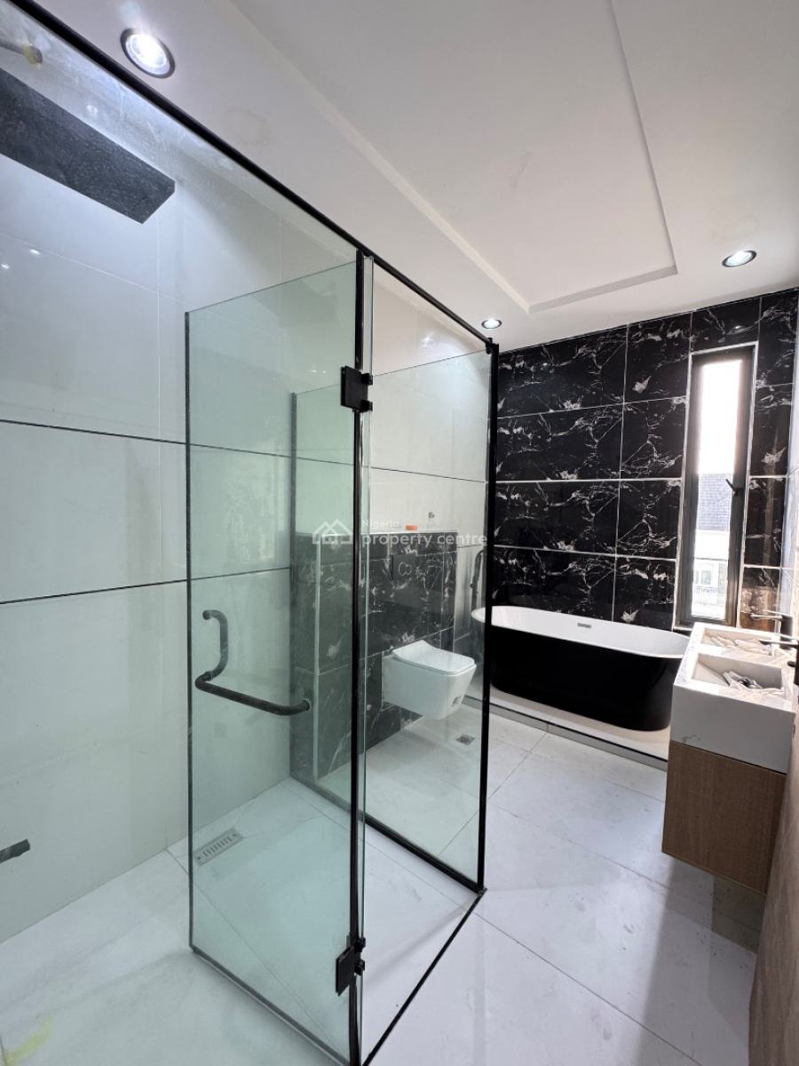 5bedrooms House in Cowrie Creek Lekki, Ikate, Lekki, Lagos, Semi-detached Duplex for Sale