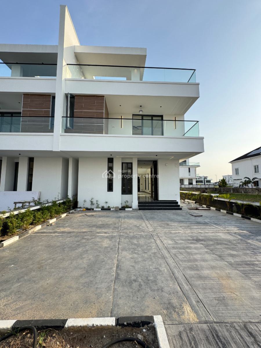 5bedrooms House in Cowrie Creek Lekki, Ikate, Lekki, Lagos, Semi-detached Duplex for Sale