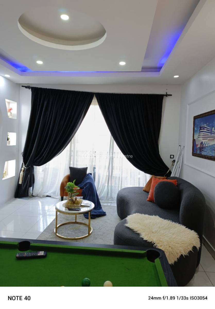 Cozy 2bedroom Penthouse Apartment with a Ps5 and Swimming Pool Lekki, Victoria Island (vi), Lagos, Flat / Apartment Short Let
