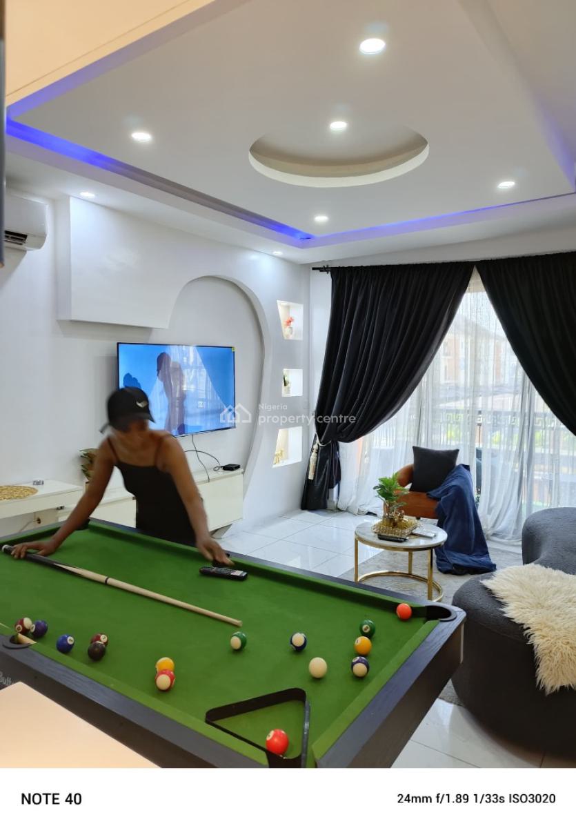 Cozy 2bedroom Penthouse Apartment with a Ps5 and Swimming Pool Lekki, Victoria Island (vi), Lagos, Flat / Apartment Short Let
