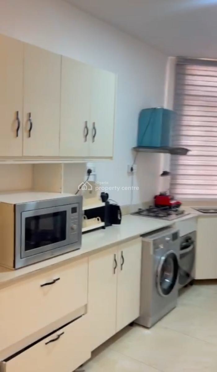Fully Furnished and Equipped 2 Bedroom Flat, Rock Drive, Lekki Phase 1, Lekki, Lagos, Flat / Apartment for Sale