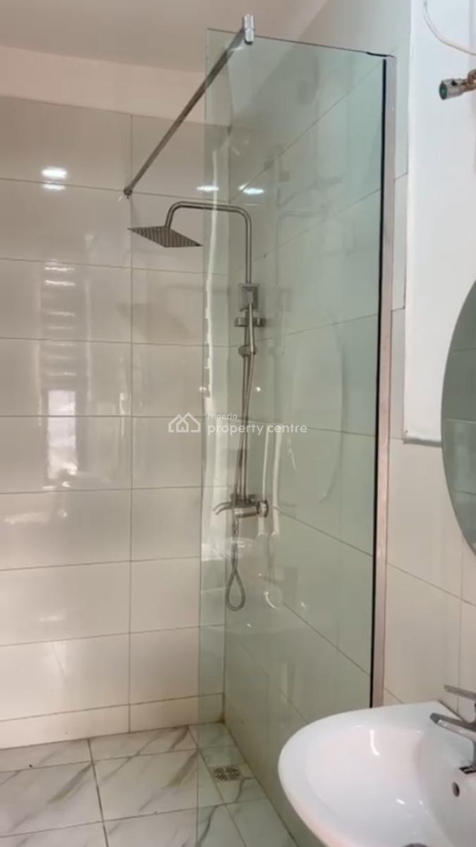 Fully Furnished and Equipped 2 Bedroom Flat, Rock Drive, Lekki Phase 1, Lekki, Lagos, Flat / Apartment for Sale