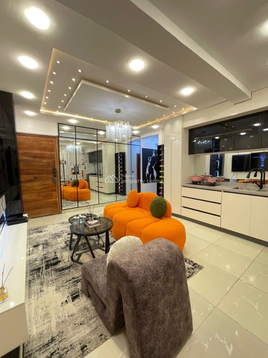 Cozy 2bedroom Penthouse Apartment with a Ps5 and Swimming Pool Lekki, Lekki Phase 1, Lekki, Lagos, Flat / Apartment Short Let