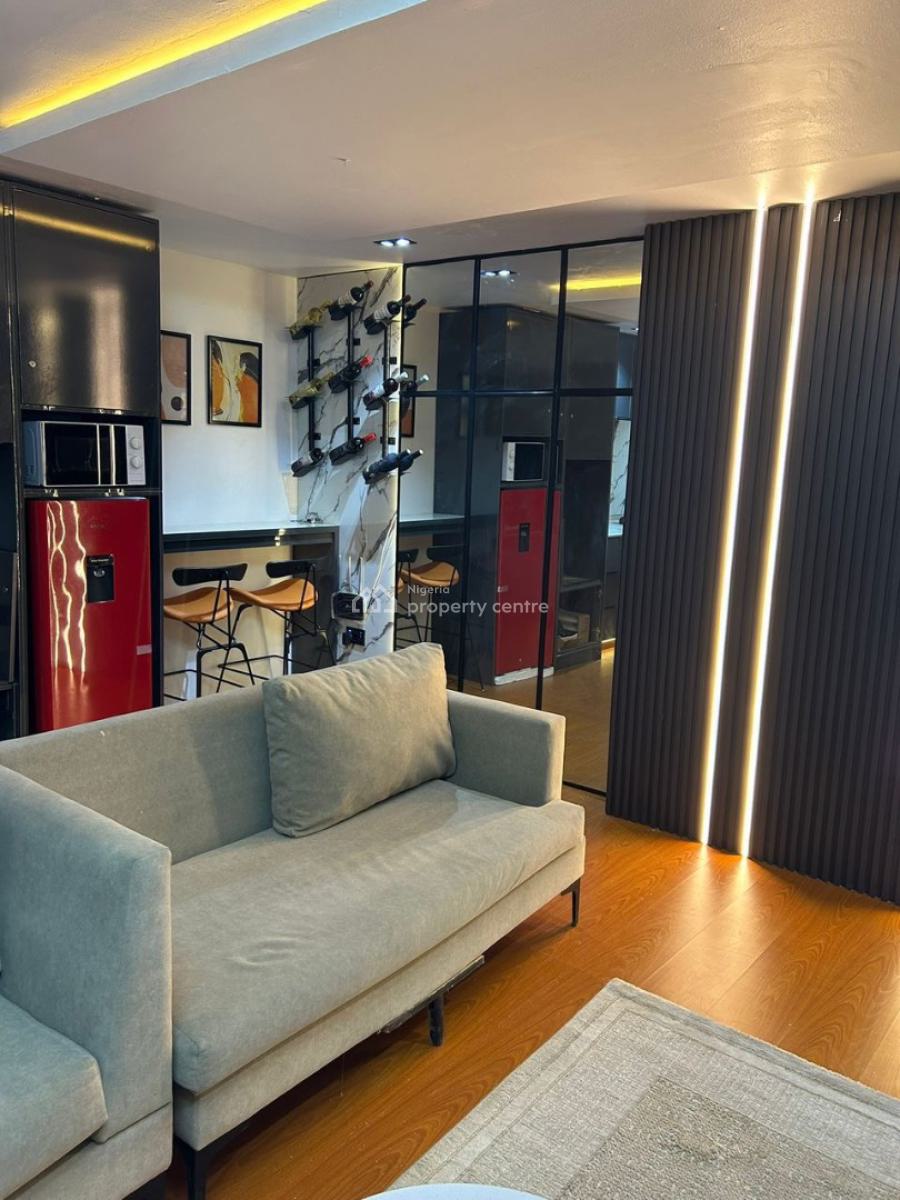 Introducing Our Fresh 1 Bdr Apartment + Gym, Pool & Double Balcony ️, Lekki Phase 1, Lekki, Lagos, Flat / Apartment Short Let