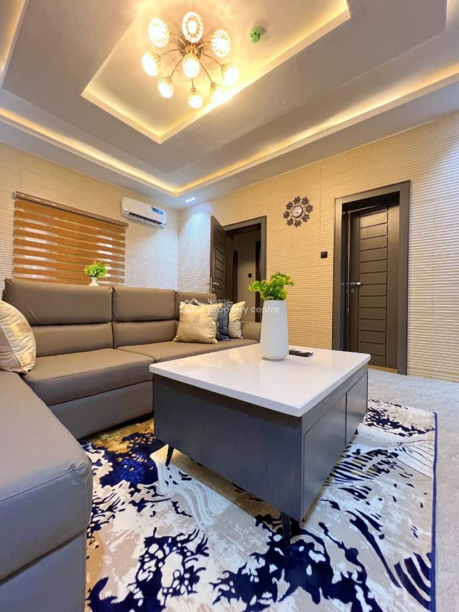 Introducing Our Fresh 2 Bdr Apartment + Gym, Pool & Double Balcony ️, Lekki Phase 1, Lekki, Lagos, Flat / Apartment Short Let