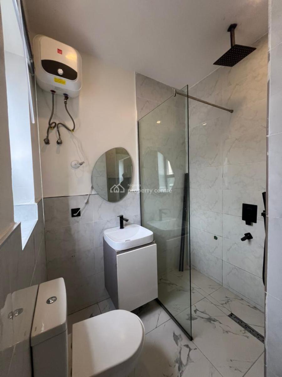 Beautiful 2 Bedroom Maisonette with Excellent Facilities, Lekki Phase 1, Lekki, Lagos, House for Rent