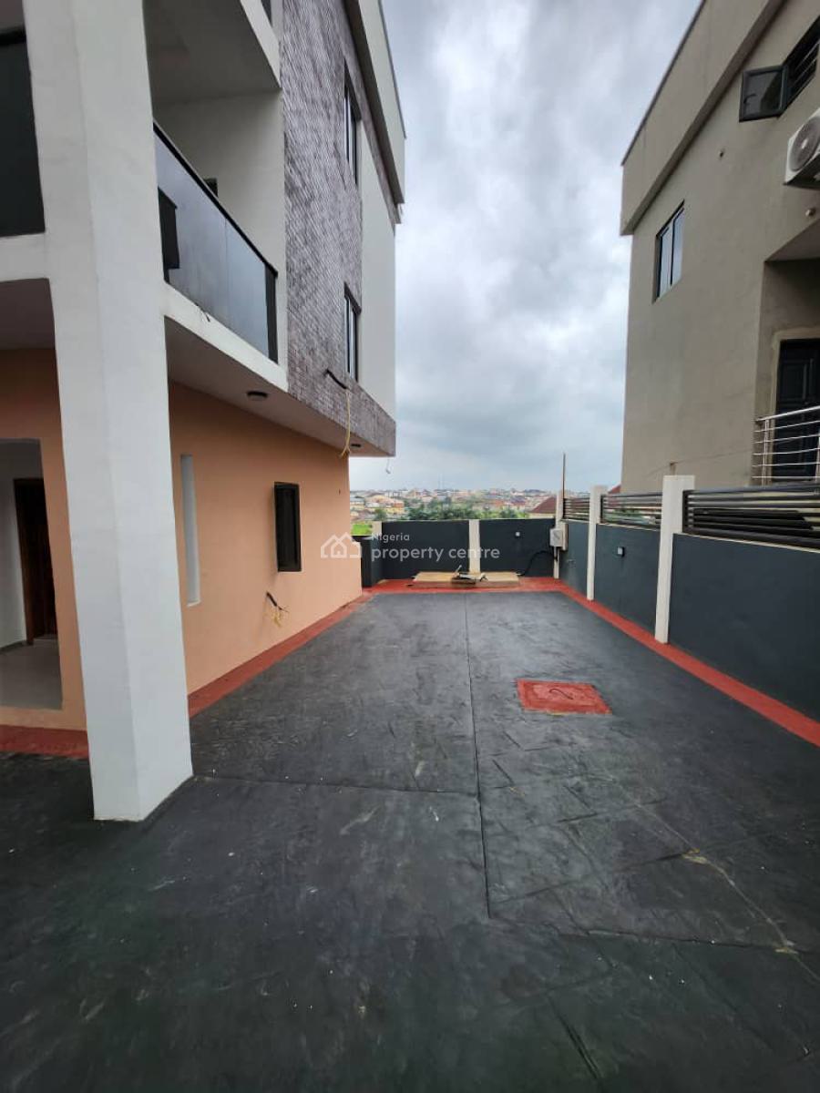 5 Bedroom Fully Detached Duplex with a Room Bq, Gra Phase 2, Magodo, Lagos, Detached Duplex for Sale