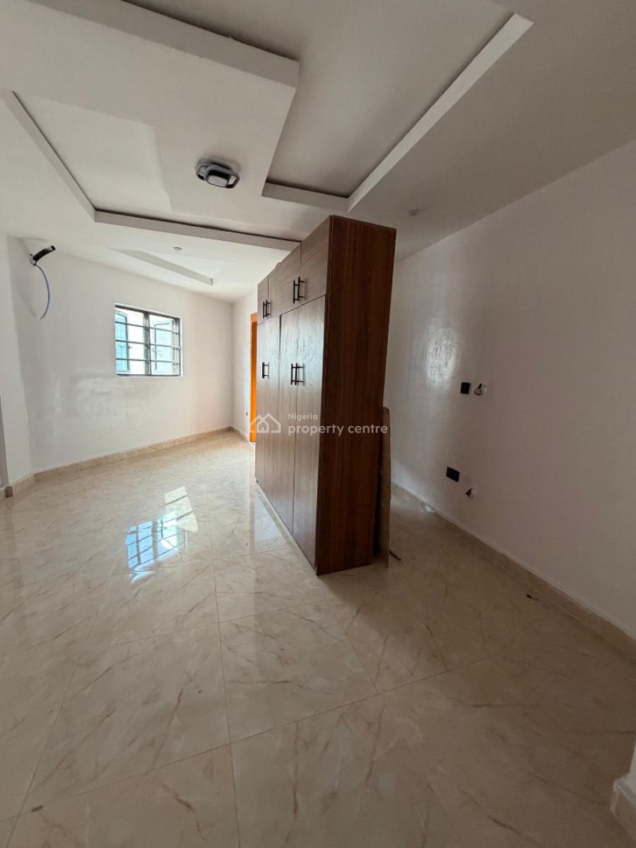 2 Units of 3 Bedrooms, Lekki Phase 1, Lekki, Lagos, Flat / Apartment for Rent