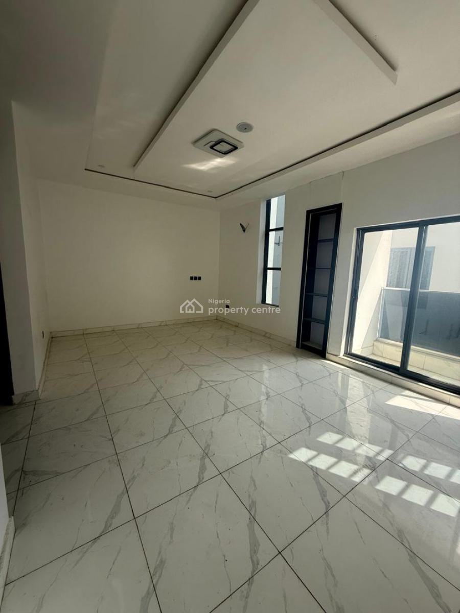 Brand New Master Bedroom, Ologolo, Lekki, Lagos, Flat / Apartment for Rent