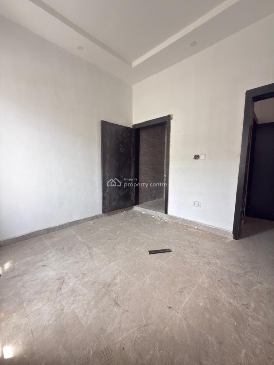 Elegant 4 Bedrooms Terrace with Pool, General Paint, Ajah, Lagos, House for Sale