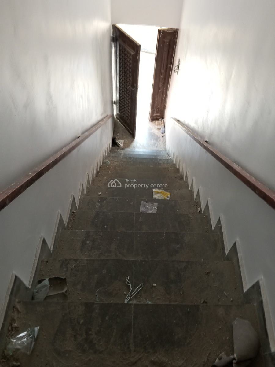 Luxury Newly Built 2 Bedroom, Off Ayelegun Road Bucknor, Isolo, Lagos, Flat / Apartment for Rent