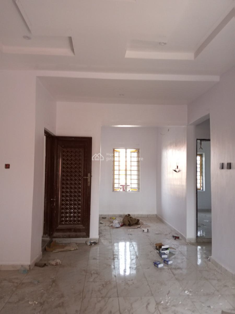 Luxury Newly Built 2 Bedroom, Off Ayelegun Road Bucknor, Isolo, Lagos, Flat / Apartment for Rent