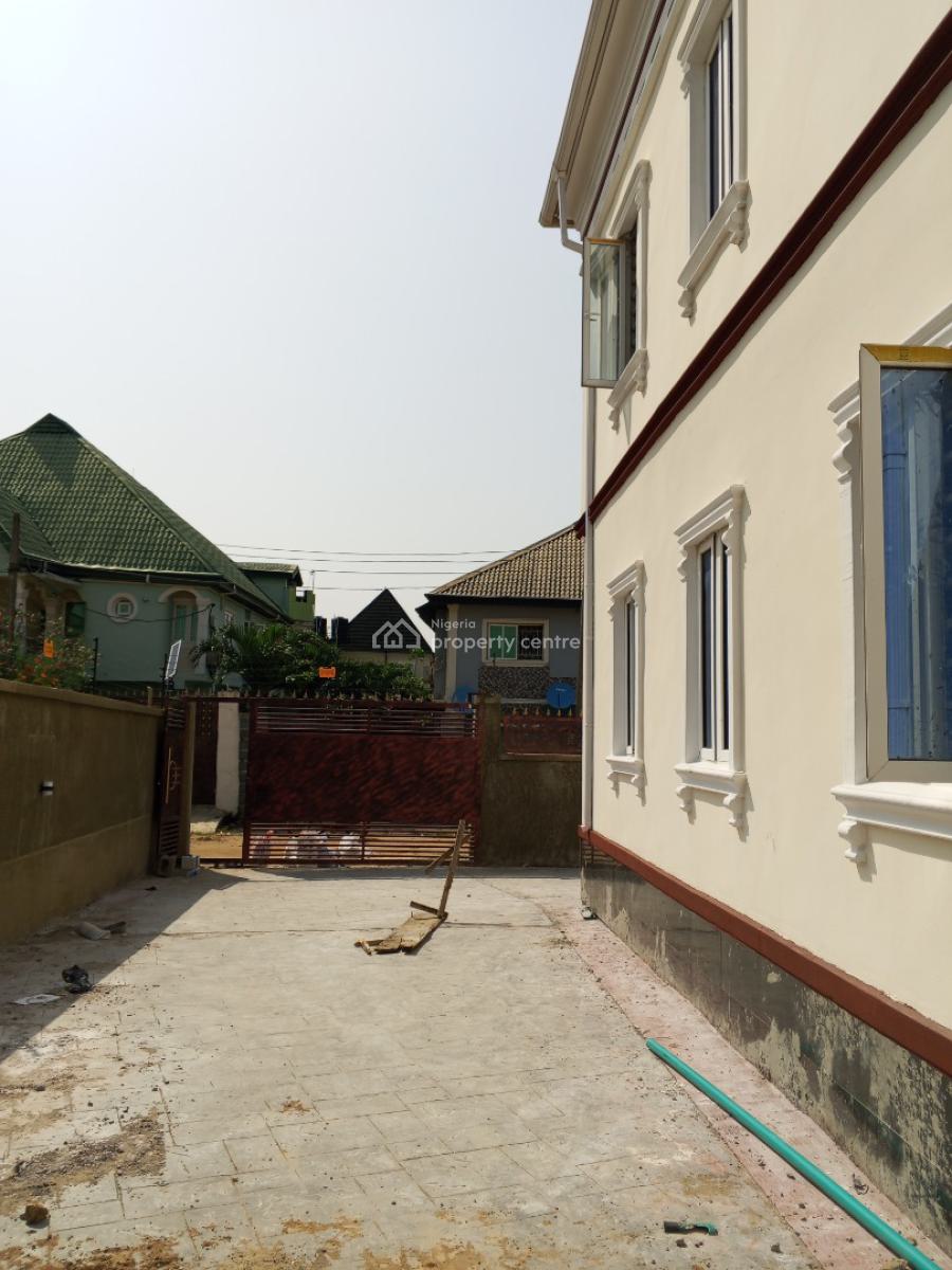 Luxury Newly Built 2 Bedroom, Off Ayelegun Road Bucknor, Isolo, Lagos, Flat / Apartment for Rent