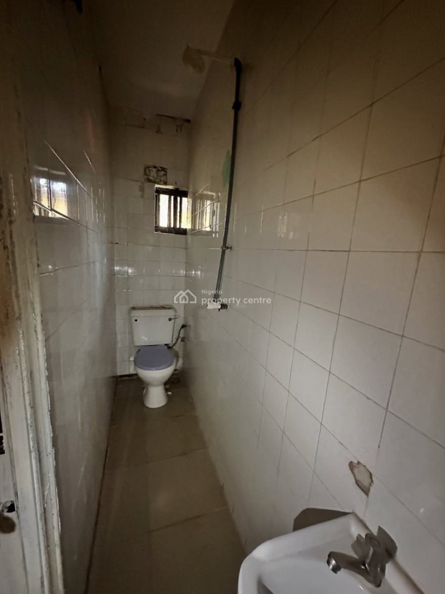 Serviced 2 Bedroom Apartment with En-suite Rooms, Lekki Phase 1, Lekki, Lagos, Flat / Apartment for Rent