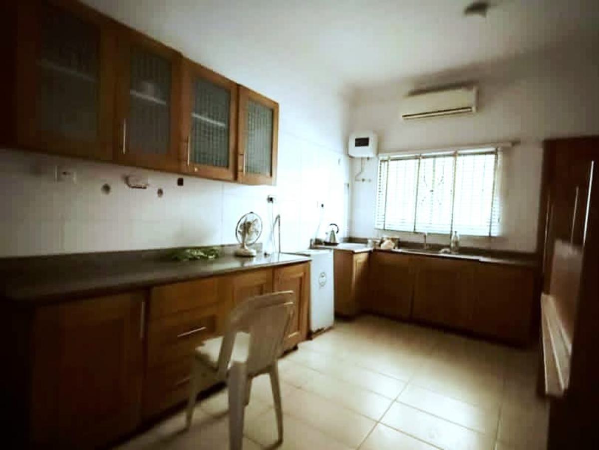 Commercial 4 Bedroom Semi-detached Duplex, Lekki Right, Lekki Phase 1, Lekki, Lagos, Office Space for Rent