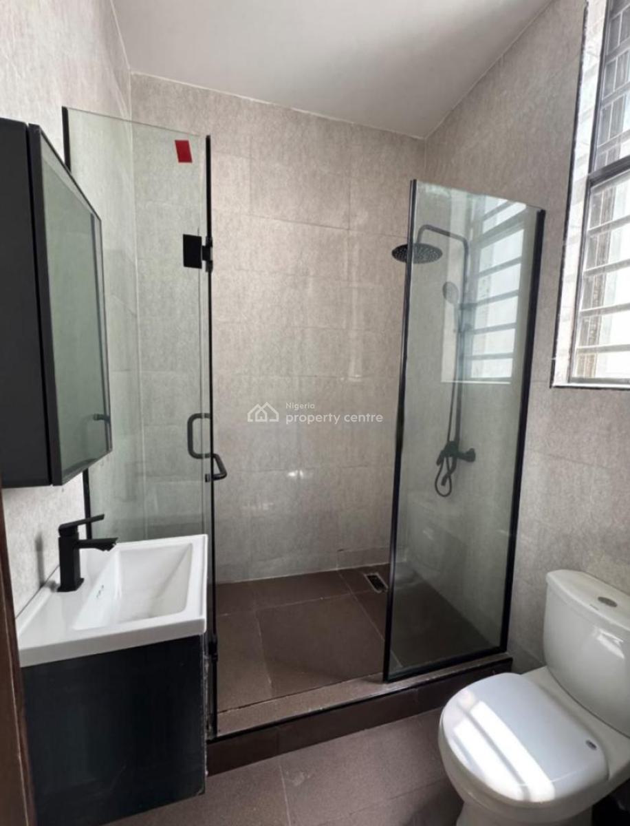 Brand New 3 Bedroom Apartment with Bq, Lekki Phase 1, Lekki, Lagos, Flat / Apartment for Rent