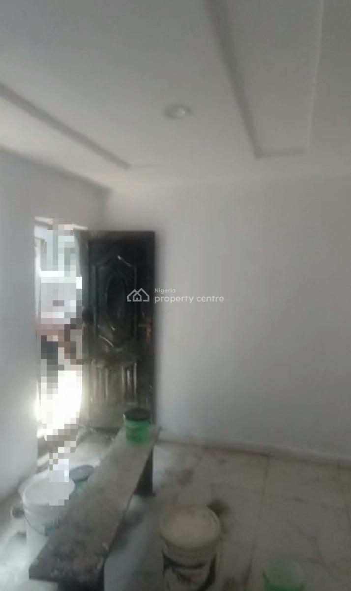 Spacious Studio Apartment, Bariga, Shomolu, Lagos, Self Contain (single Rooms) for Sale