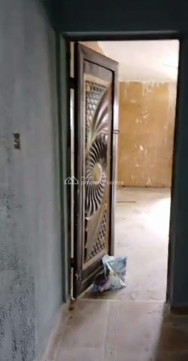 Spacious Lovely Modern Miniflat Upstairs., Surulere, Lagos, Mini Flat (room and Parlour) for Rent