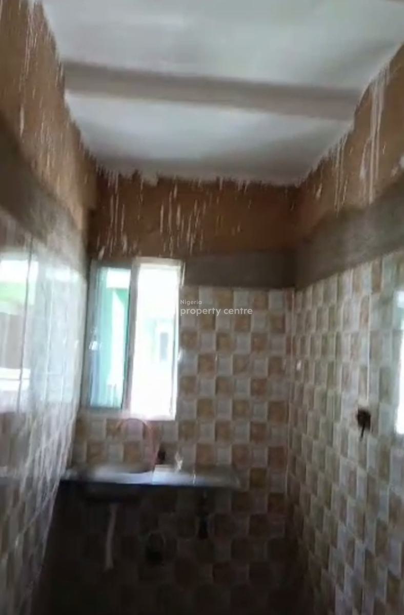 Spacious Lovely Modern Miniflat Upstairs., Surulere, Lagos, Mini Flat (room and Parlour) for Rent