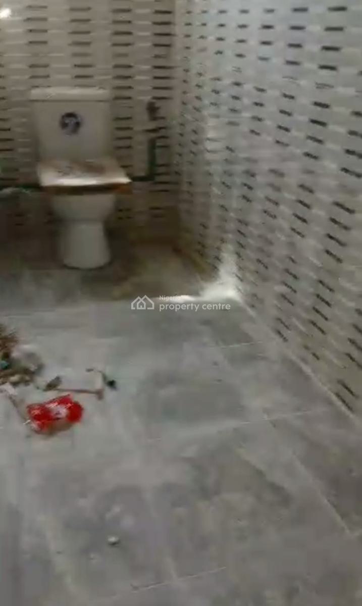 Spacious Lovely Modern Miniflat Upstairs., Surulere, Lagos, Mini Flat (room and Parlour) for Rent