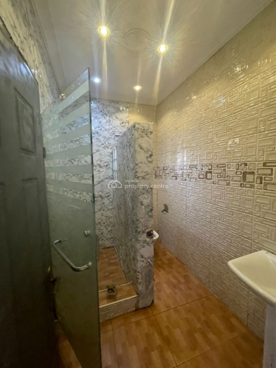 Spacious 1 Bedroom Shared Apartment, Agungi East Estate, Lekki, Lagos, House for Rent